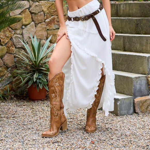 Women's Brown Floral Embroidered Pointed Toe Chunky Heel Classic Cowboy Boots - Picture 5 of 6